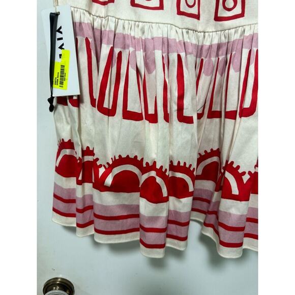 Red and White Mini Skirt - Picture 8 of 8